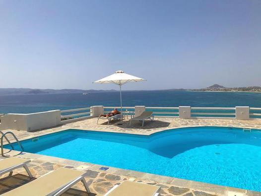 Apricot And Sea Luxury * Mikri Vigla