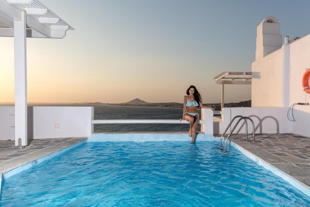 Apricot And Sea Luxury * Mikri Vigla