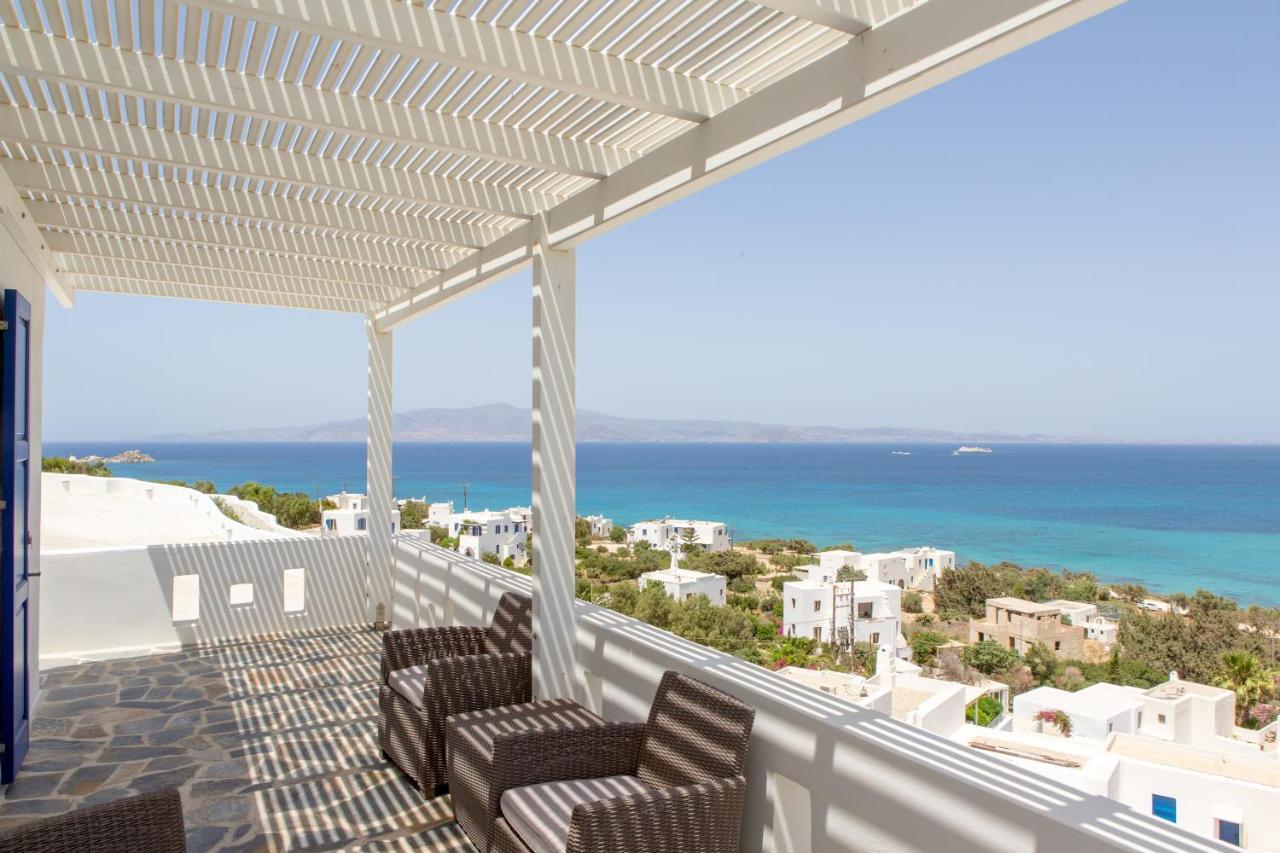 Apricot And Sea Luxury *